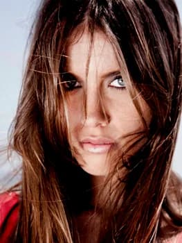 Ainhoa, modelo representada por 2 Management