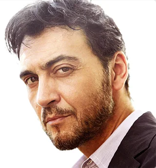 Alberto Ávila, retrato 2