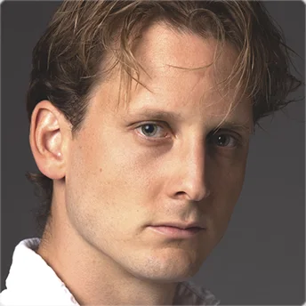 Alejandro Castro, retrato 2
