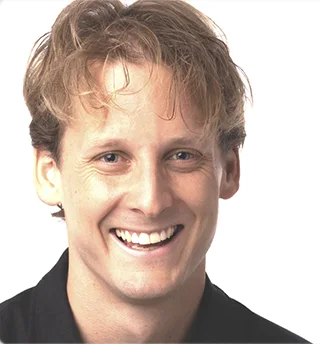 Alejandro Castro, retrato 4