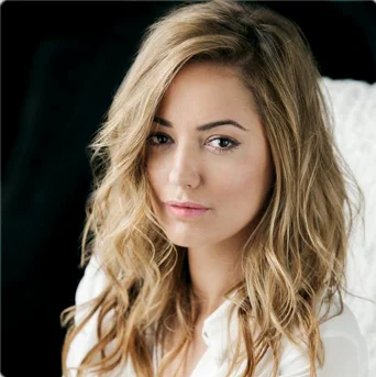 Elena Magro, retrato 5