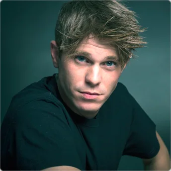 Marcos Trigueros, retrato 2