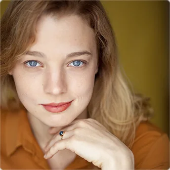 Marina Delmonde, retrato 2