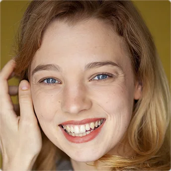 Marina Delmonde, retrato 4
