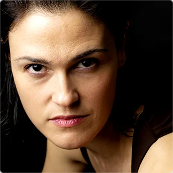 Raquel Ramos, retrato 3